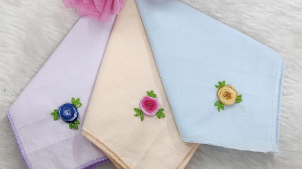 embroidery-handkerchief-thumb-1